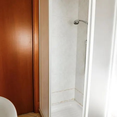 Confortevole Monolocale Faentino Con Terrazza Apartment Faenza