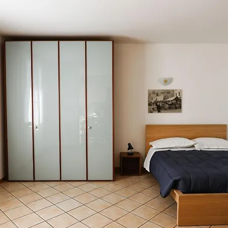 Apartment Confortevole Monolocale Faentino Con Terrazza