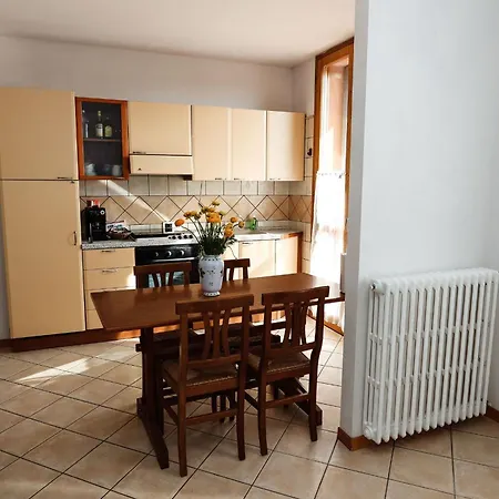 Confortevole Monolocale Faentino Con Terrazza