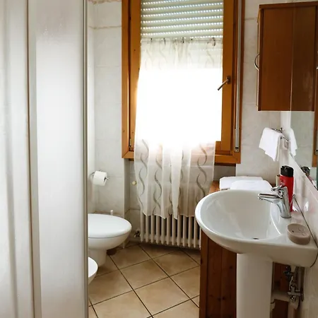Confortevole Monolocale Faentino Con Terrazza Apartmán Faenza