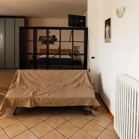 Confortevole Monolocale Faentino Con Terrazza Apartmán *